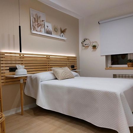 Pension Cabezas Oviedo Exterior photo
